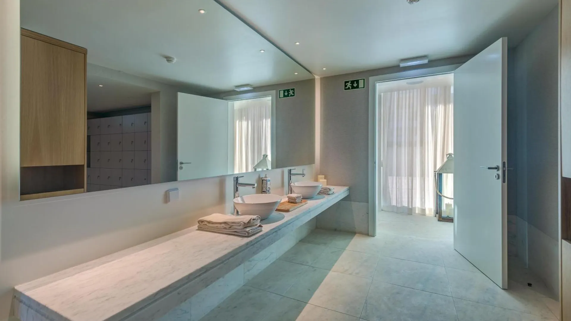 Apartment Blue Well Being Beachfront Pool And Spa Raia - By Bedzy Armação de Pêra